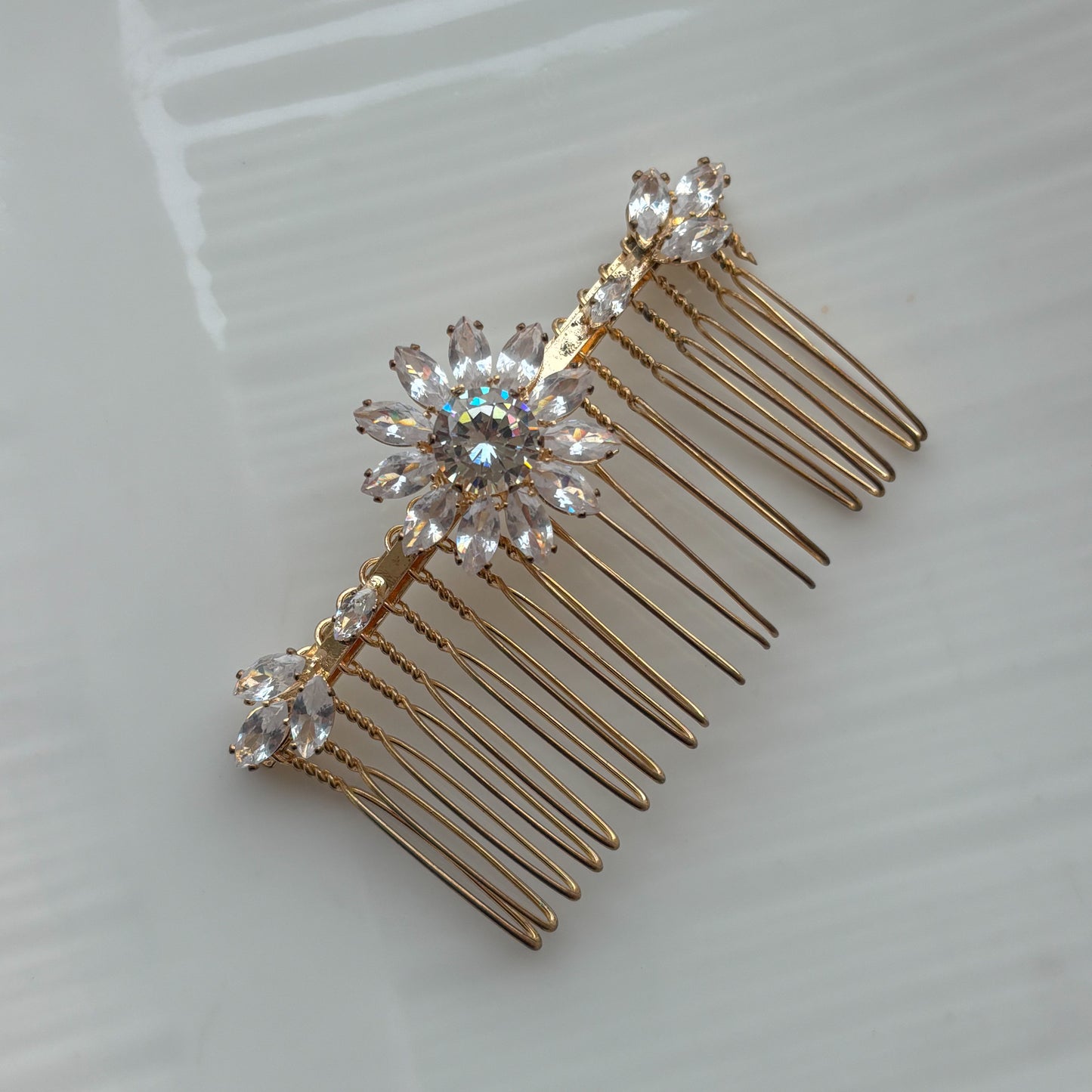 Gold Sparkle Floral Comb