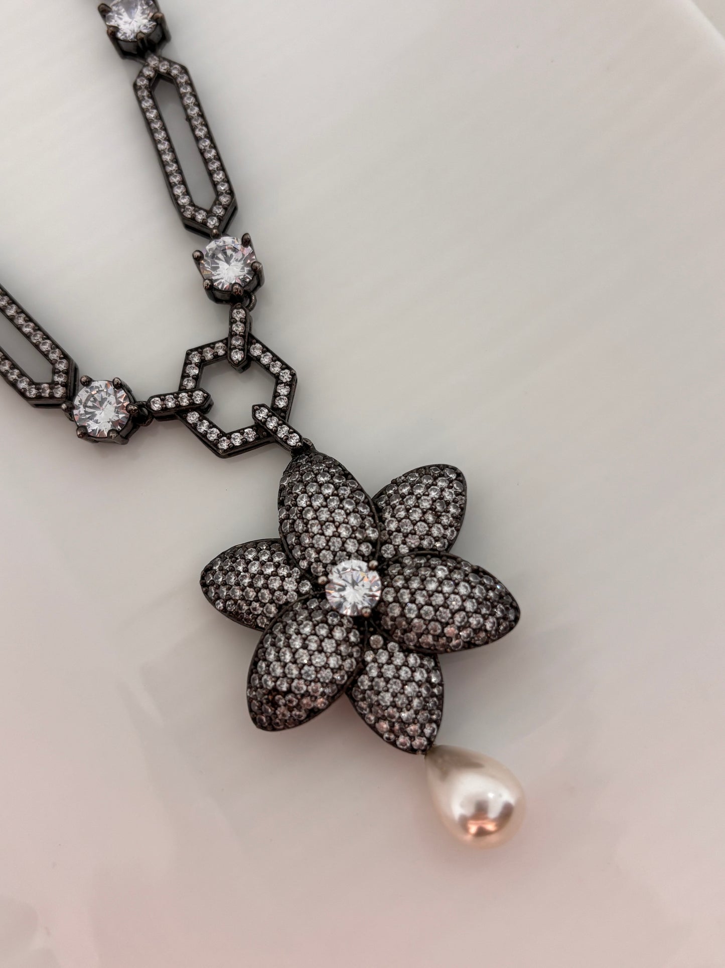 Elegant Blossom Necklace Set