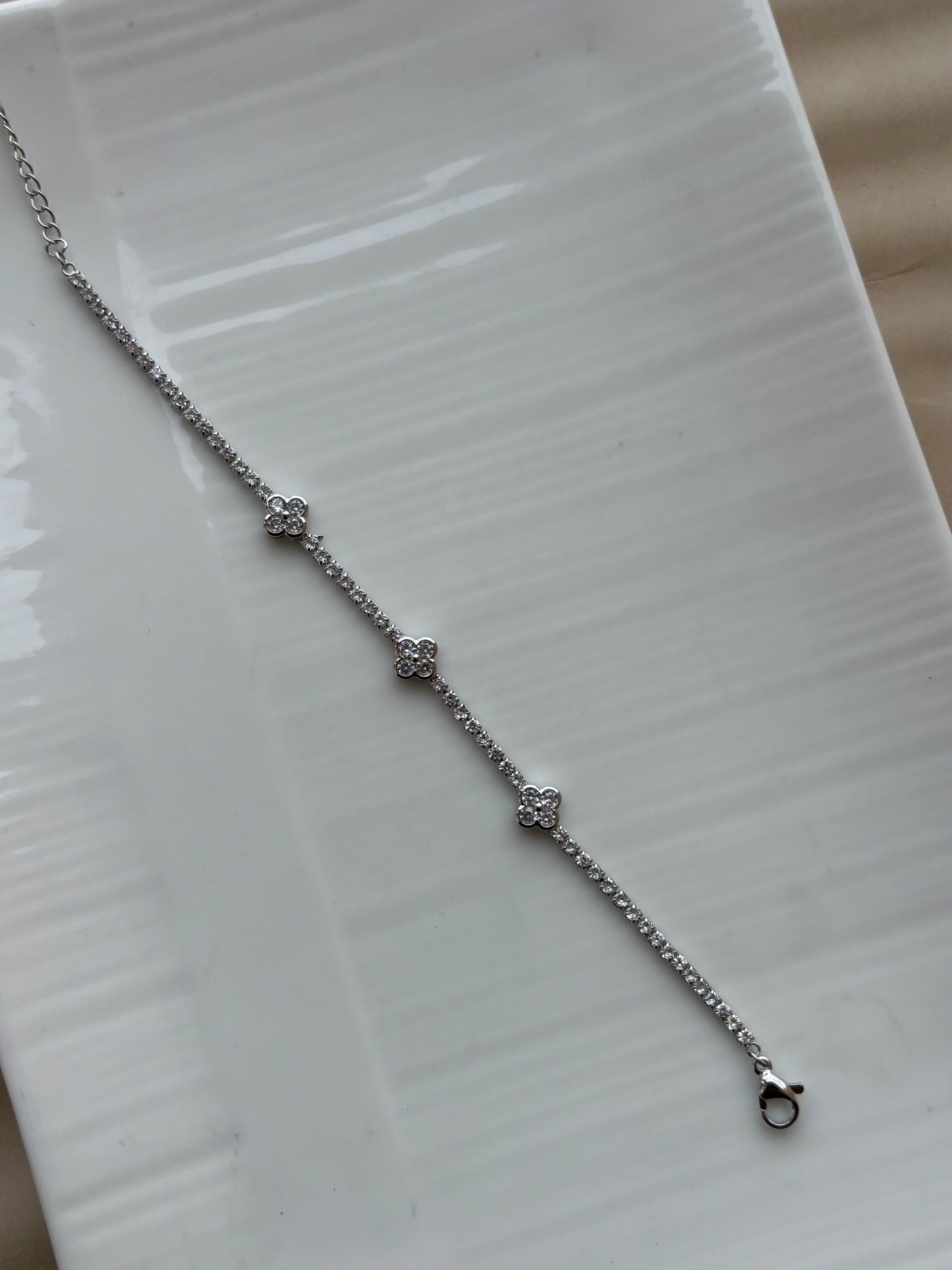 Triple Clover Crystal Bracelet