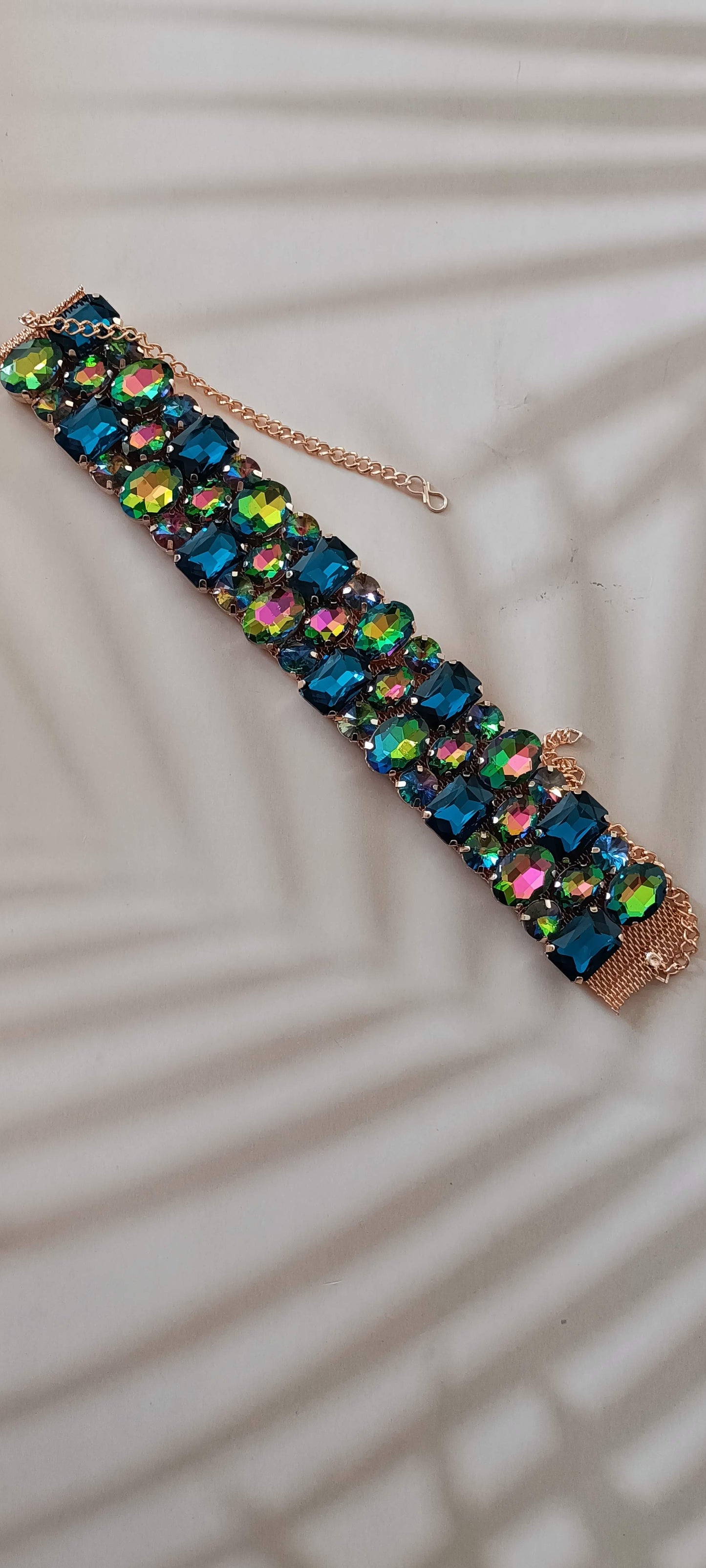 Chic Kaleidoscope Necklace