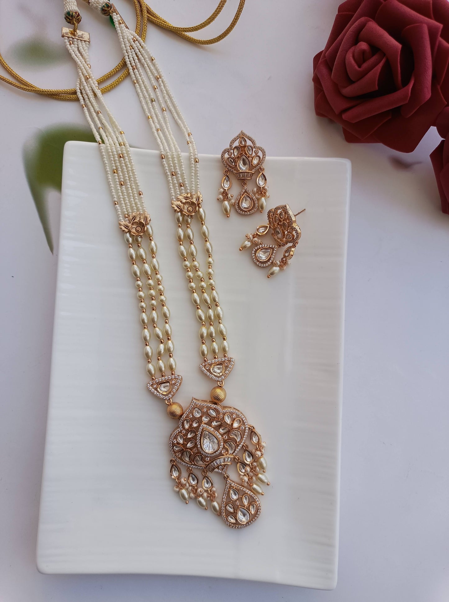 Ivory Opulence Necklace