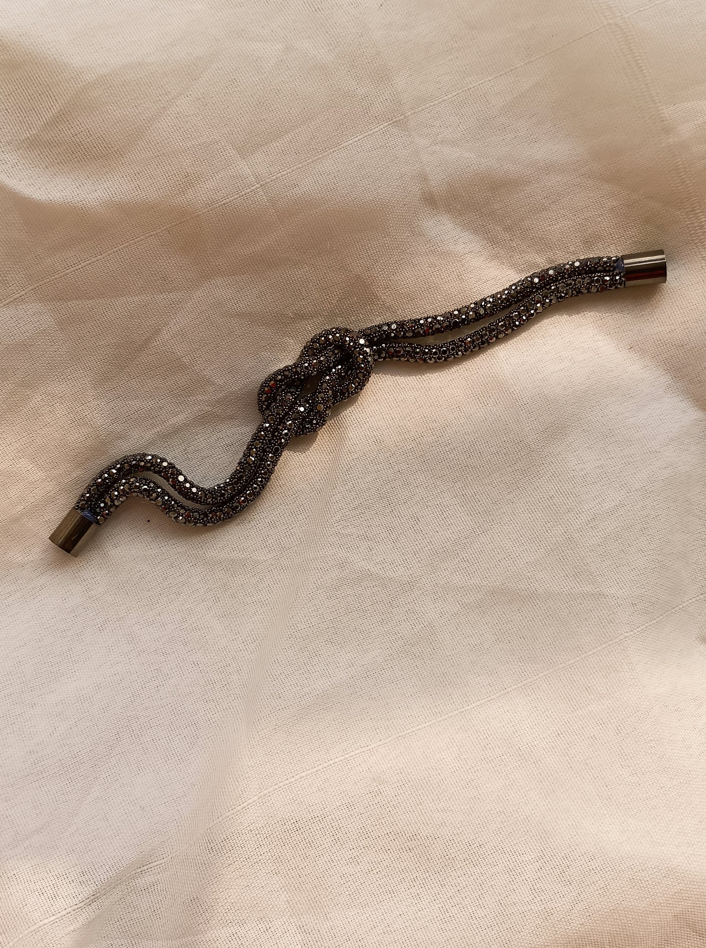 Knot-It Black Bracelet