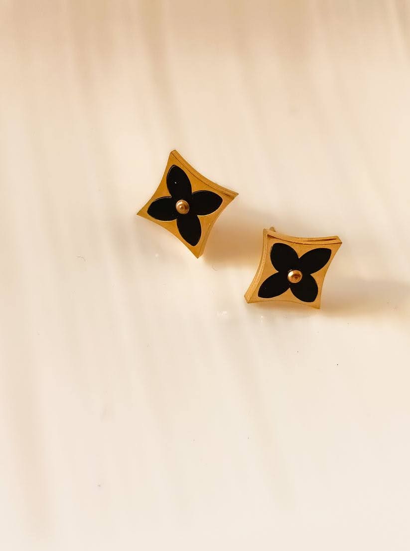 Black Flower Stud