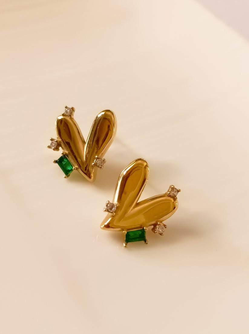 Asymmetrical Love Studs