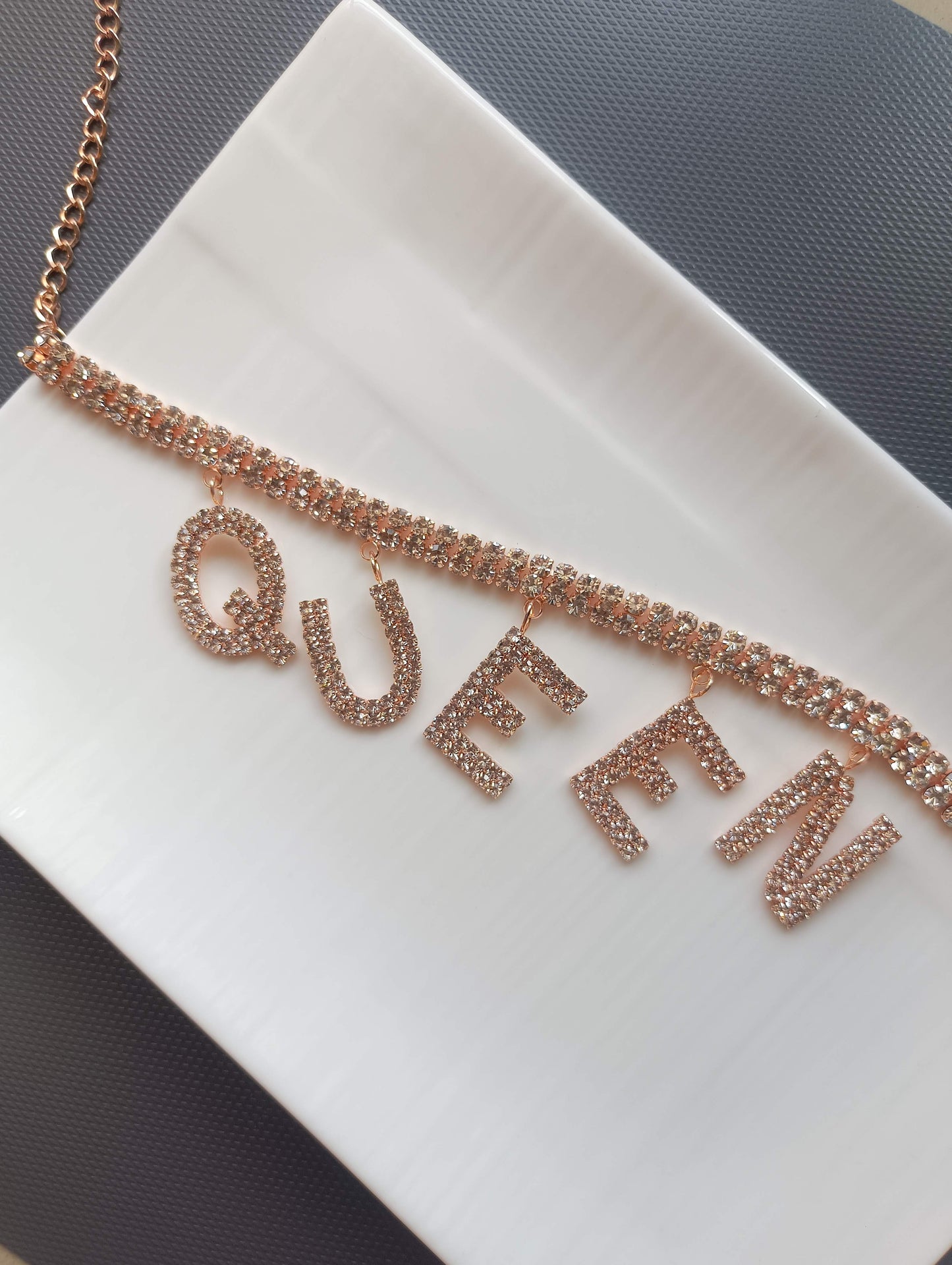 Rose-Gold Queen's Delight