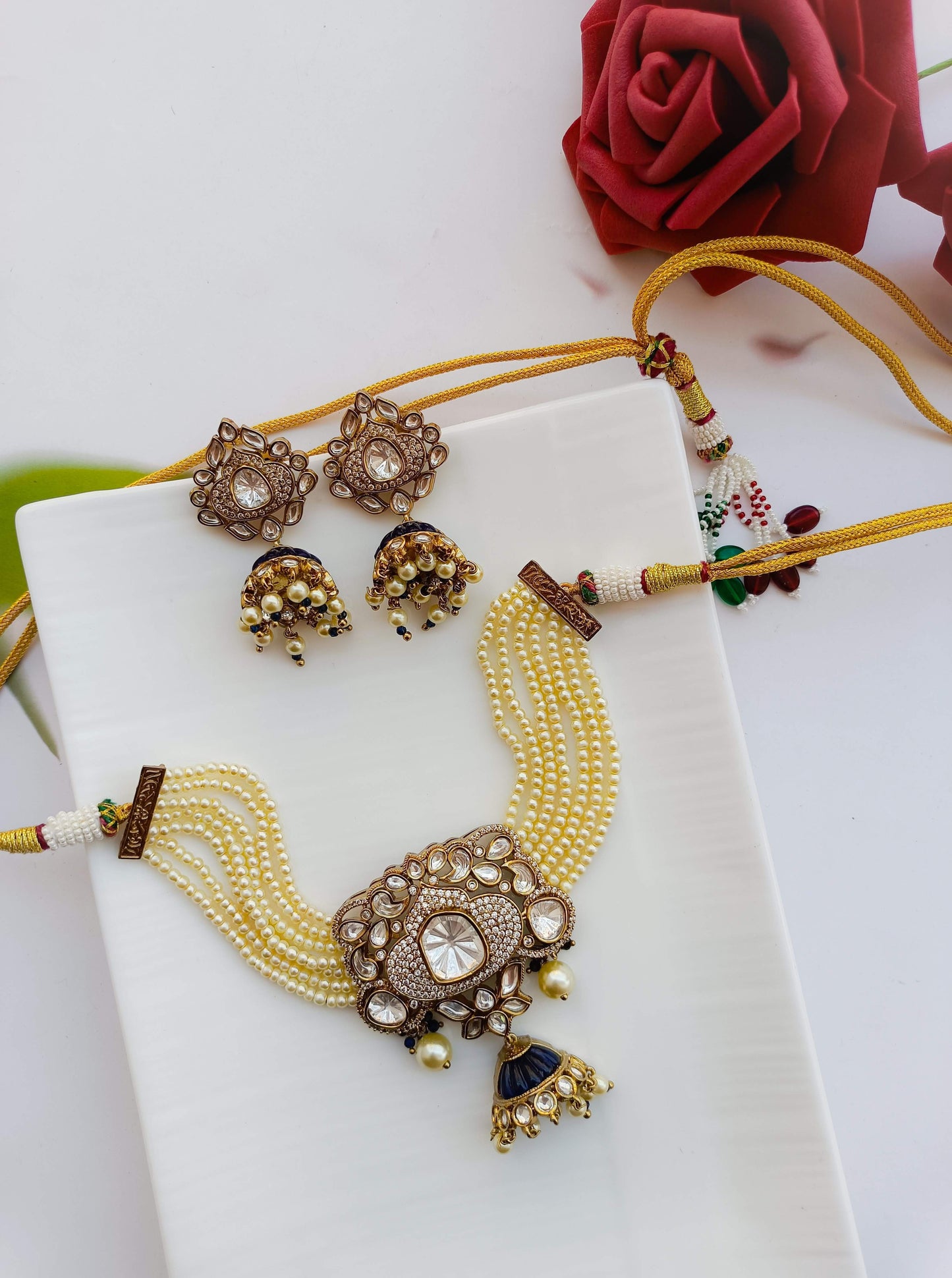 Ivory Dreams Necklace