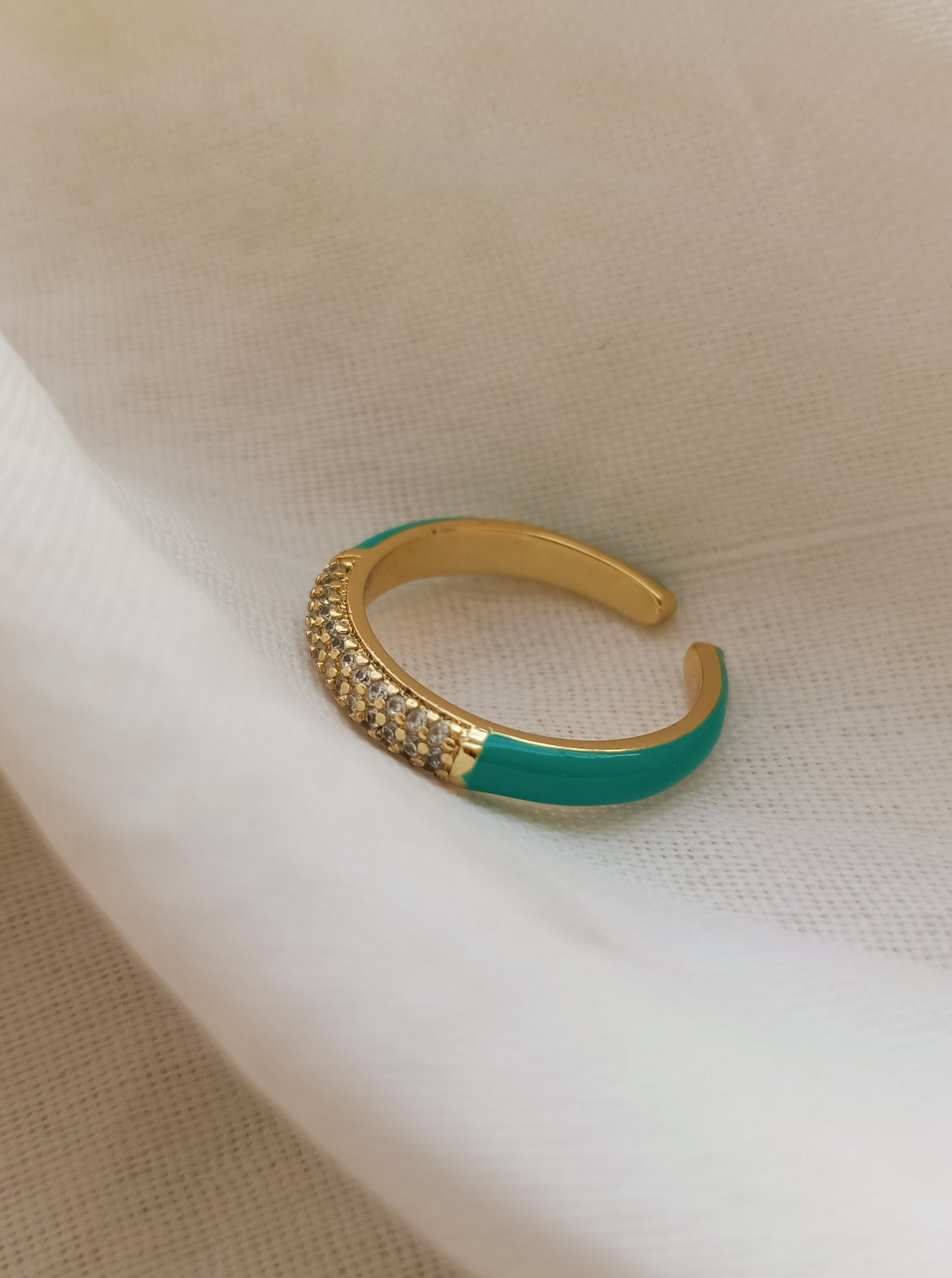 Emerald Crystal Ring