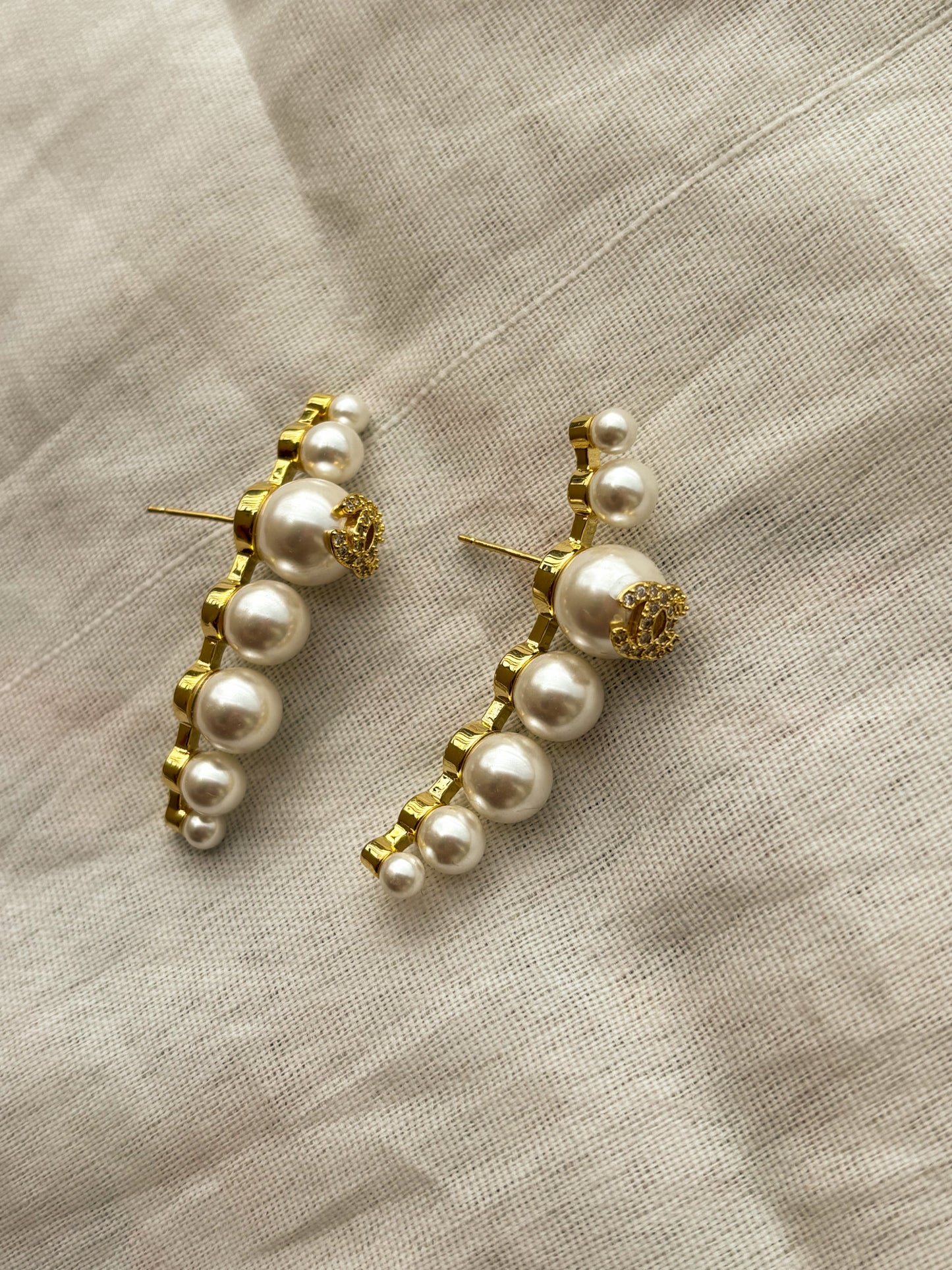 Ivy Line Pearl Drops