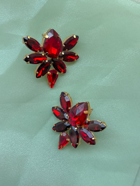 Red Raven Petals