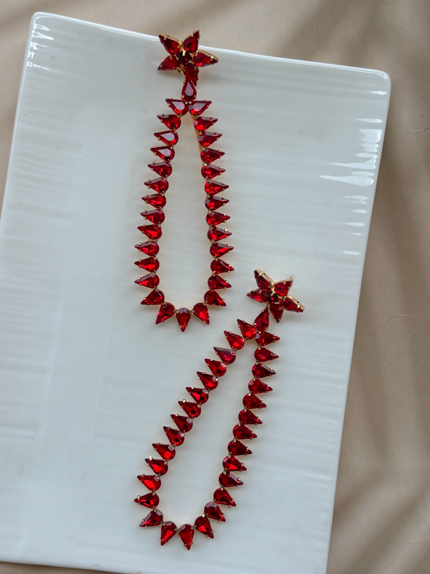 Red Starry Hoopla