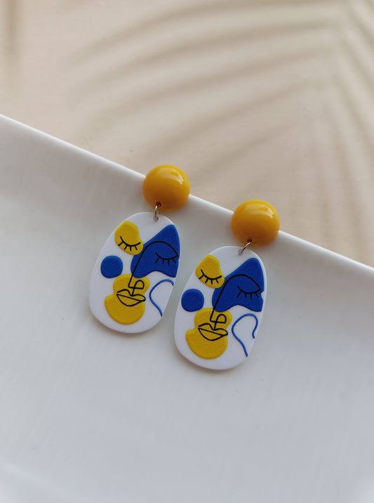 Divine Chic Earrings
