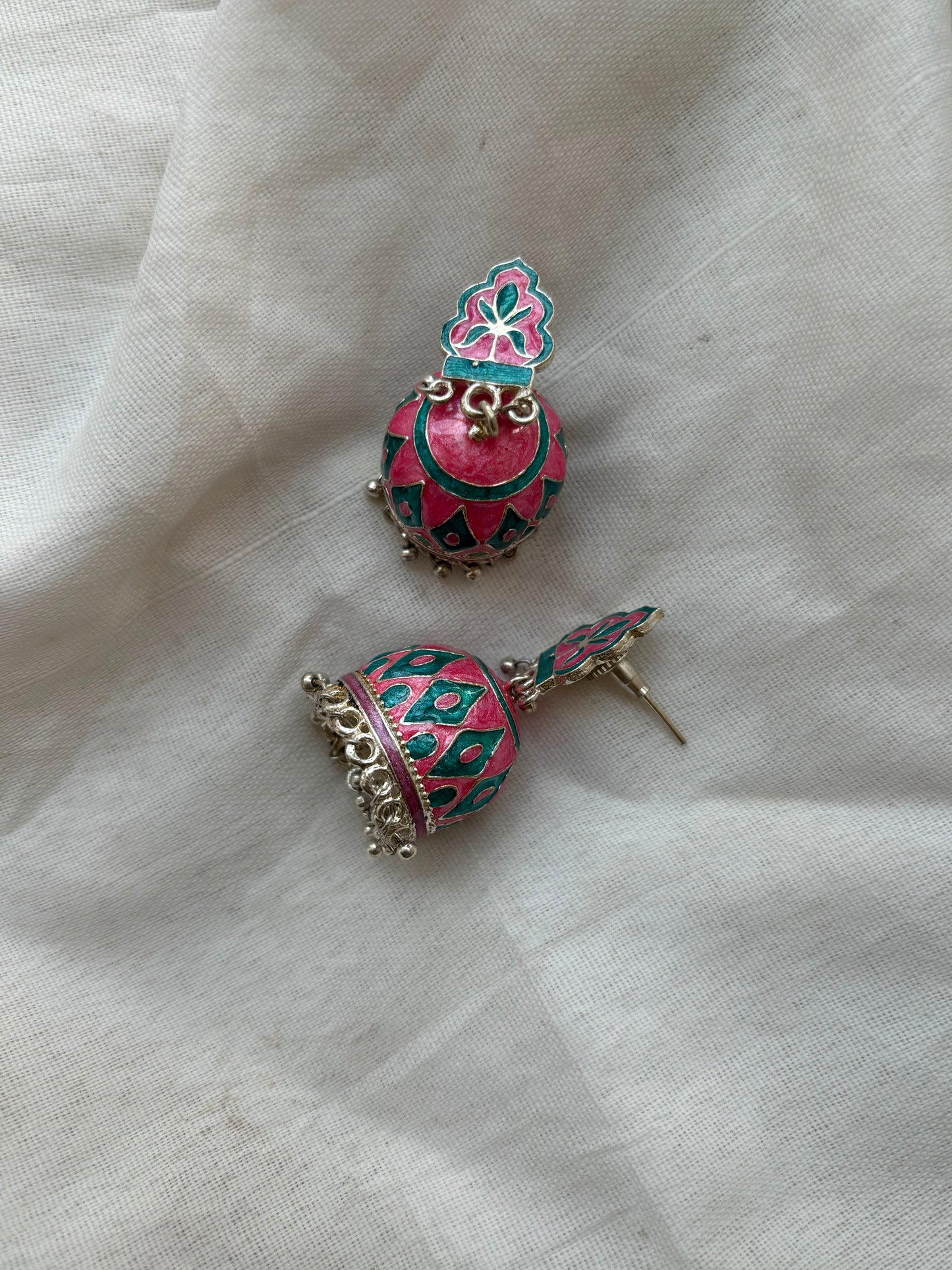Gulaabi Titli Oxidized Jhumki