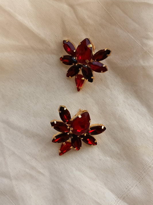 Red Raven Petals