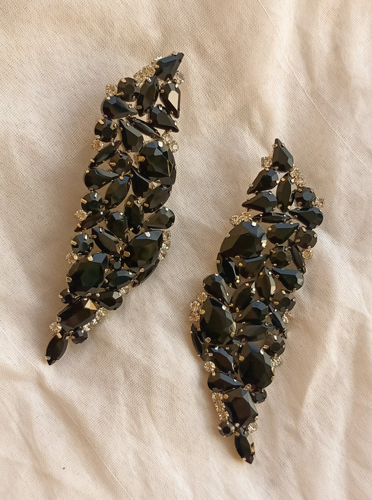 Elongated Drama Danglers