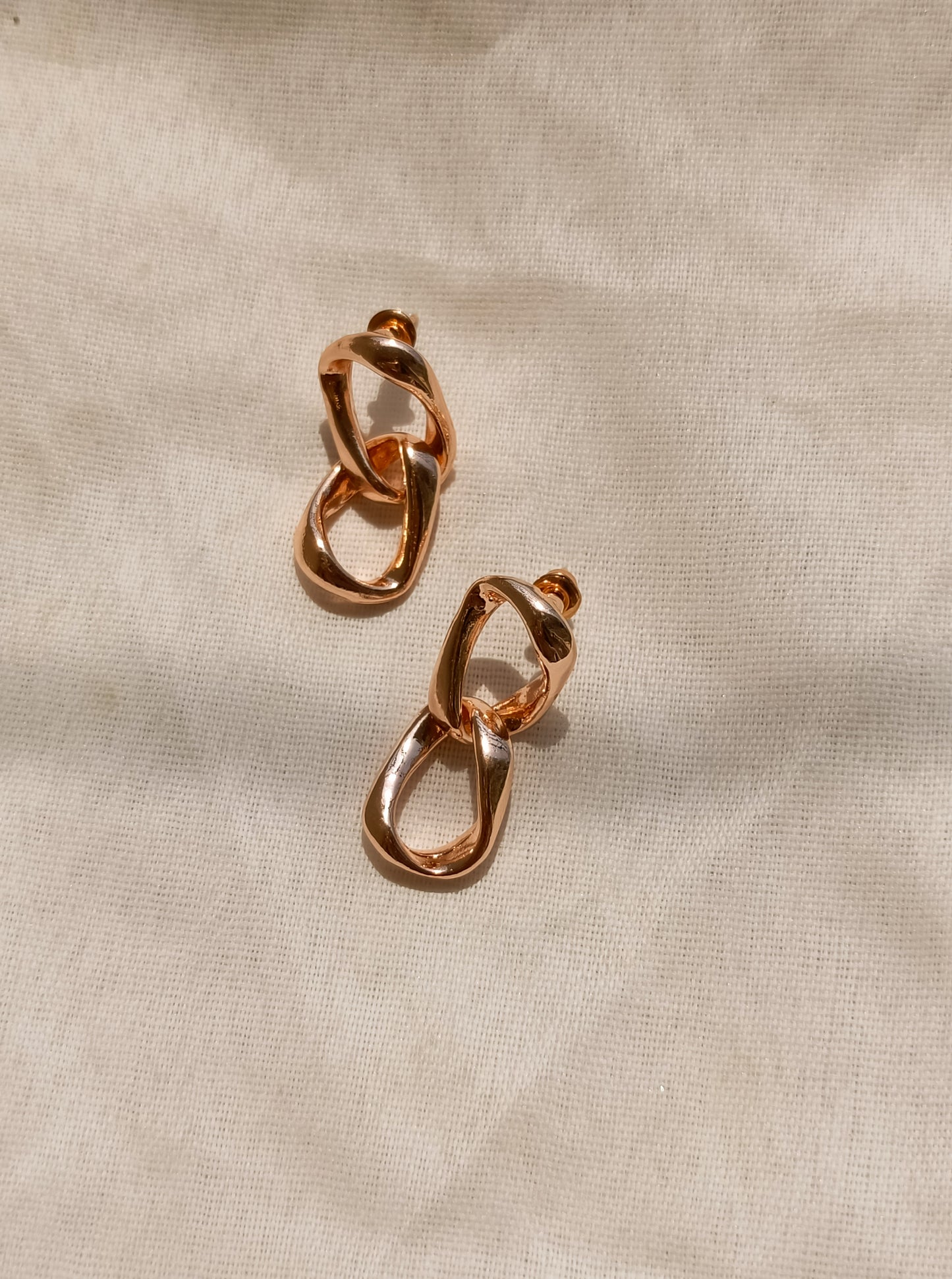 Short Link Earrings
