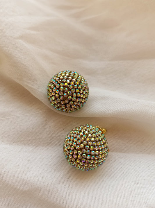 Multi-colour Bold Stud
